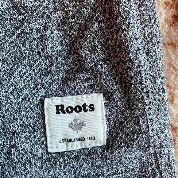 Kids Roots Sweater - Picture 4 of 5